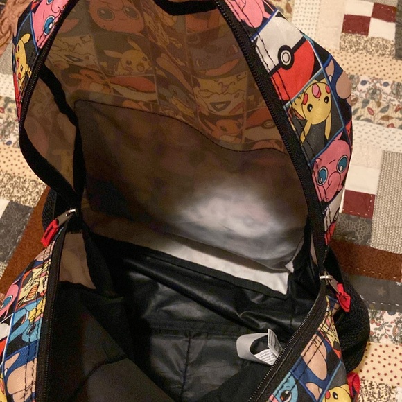 Pokémon Pikachu backpack two pocket 2017. side pockets. padded should .straps - Picture 5 of 9